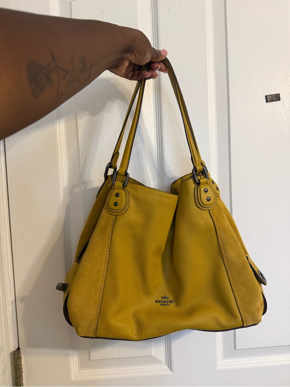 Coach Yellow sunflower hobo